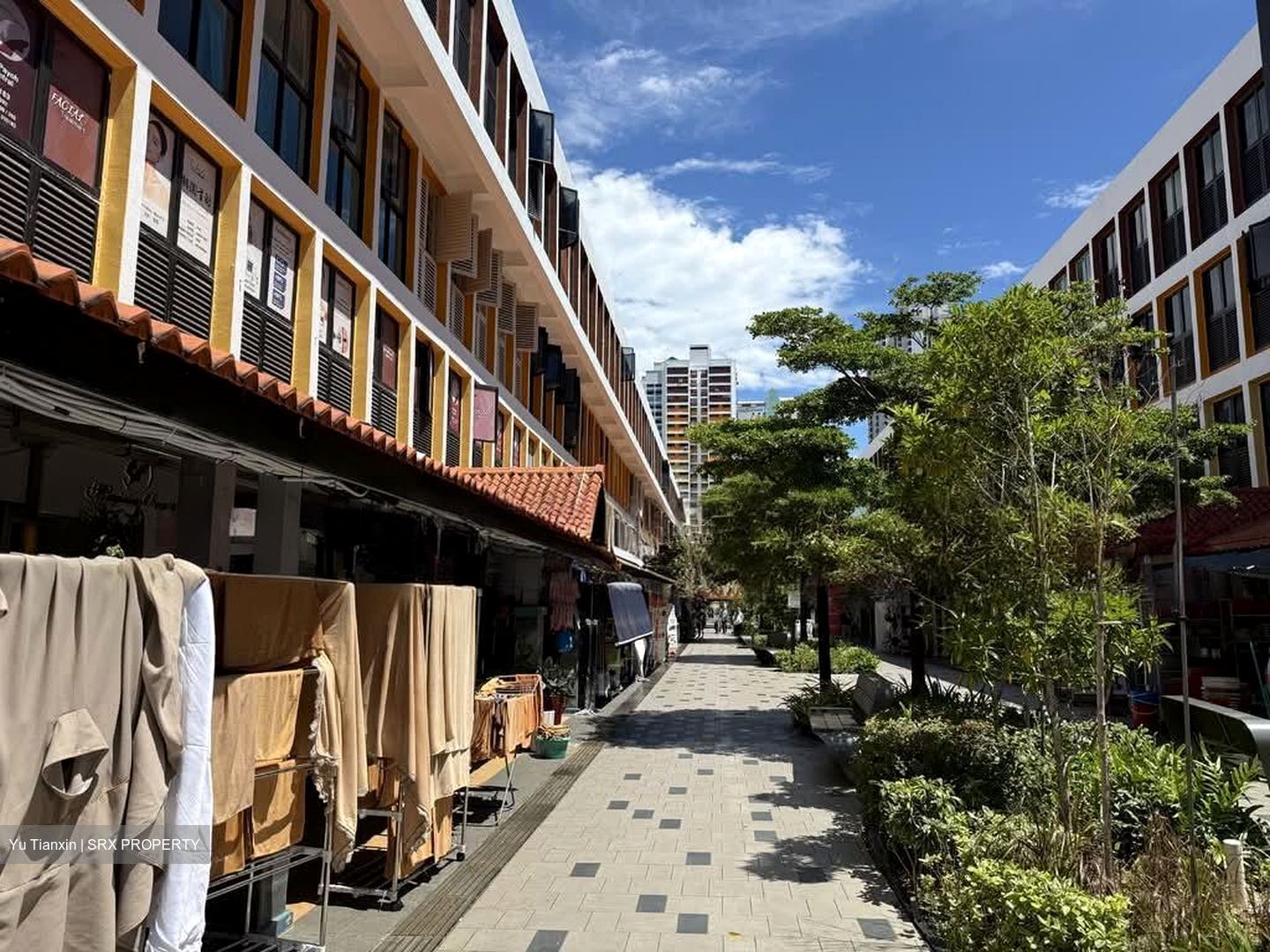 Toa Payoh Central (D12), Shop House #573584981